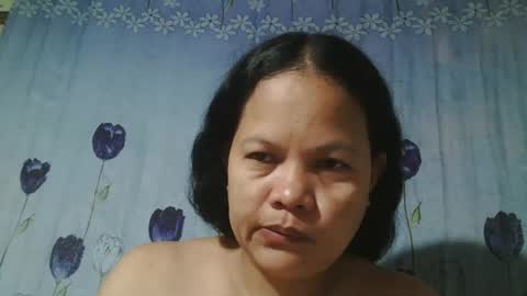 Snapshot of lady_love063 chatting on 02/12/25, 10:15 lady_love063 online show from 02/12/25, 10:15