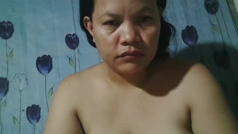Snapshot of lady_love063 chatting on 02/20/25, 08:14 lady_love063 online show from 02/20/25, 08:14