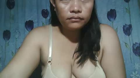 Snapshot of lady_love063 chatting on 09/12/25, 09:59 lady_love063 online show from 09/12/25, 09:59
