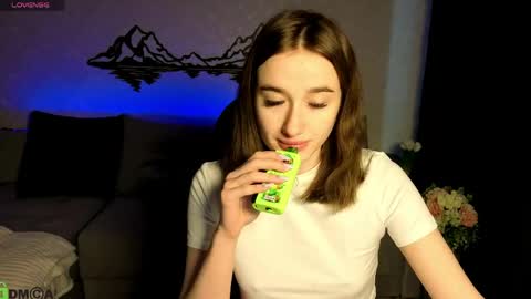 Olivia online show from 05/14/26, 01:01