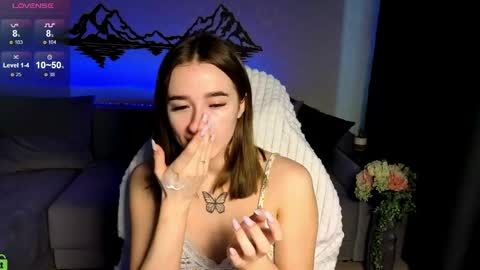 Olivia online show from 06/03/26, 01:19