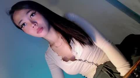 Ella online show from 11/22/25, 12:37