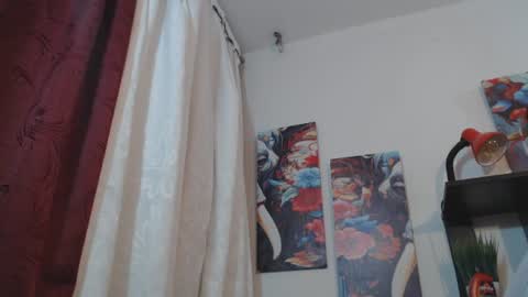 lady_rebeccas online show from 02/07/25, 08:10