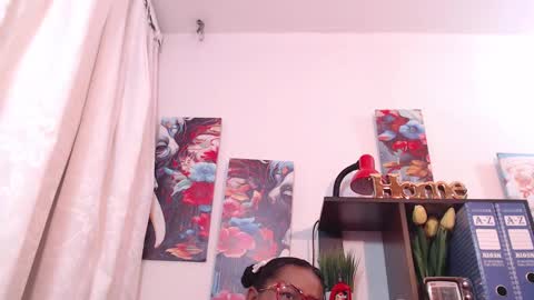 lady_rebeccas online show from 02/10/25, 10:19