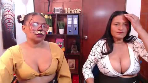 lady_rebeccas online show from 03/11/25, 09:48