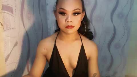 lady_shane26 online show from 05/04/26, 12:56