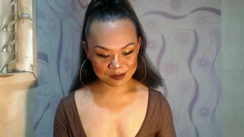 lady_shane26 online show from 05/22/26, 04:19