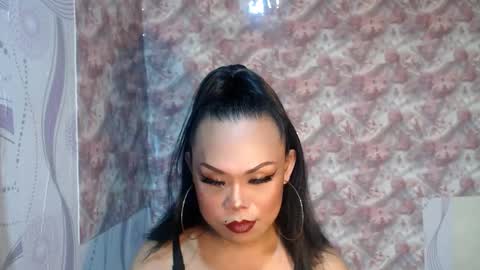 lady_shane26 online show from 06/06/26, 11:37