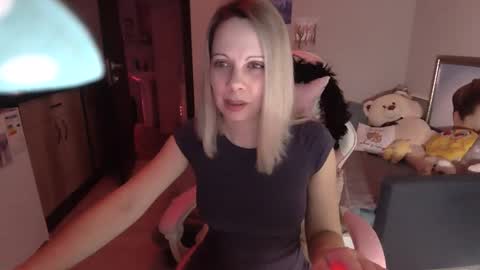 lady_smile69 online show from 01/27/25, 02:10