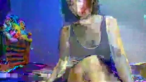 Snapshot of lady_yours69xx chatting on 11/03/25, 08:43 corz online show from 11/03/25, 08:43