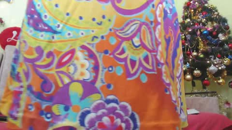 Snapshot of ladybigsmile chatting on 01/05/25, 09:47 Sima Ladybigsmile online show from 01/05/25, 09:47