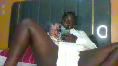 lindah32 online show from 10/19/25, 01:06