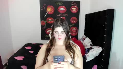 ladyboom18 online show from 01/10/25, 09:53