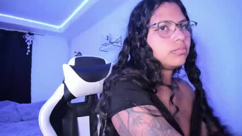  Lady  online show from 12/14/24, 08:23
