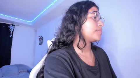  Lady  online show from 12/19/24, 07:07