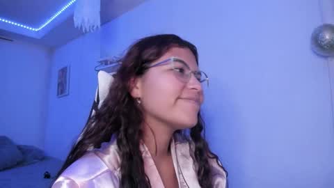  Lady  online show from 10/17/25, 02:26