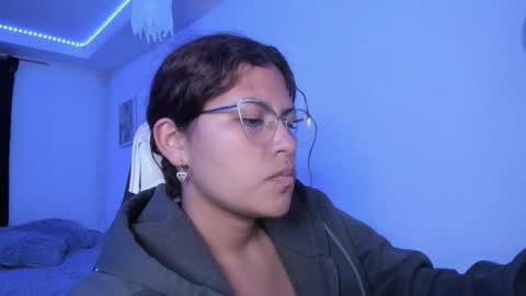  Lady  online show from 10/20/25, 02:45