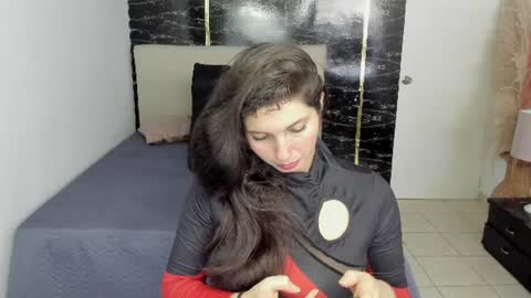 Danna................. online show from 06/10/26, 04:17