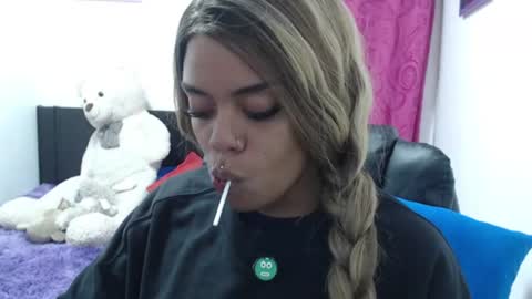 Snapshot of ladydanniela chatting on 07/04/26, 07:03 leidy daniela online show from 07/04/26, 07:03