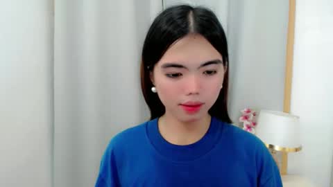 ladyfucker_ online show from 09/28/25, 07:41