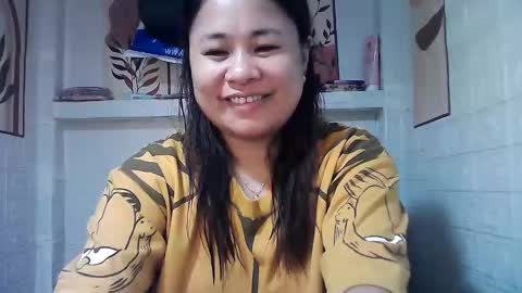 Snapshot of ladyhotsiren chatting on 10/18/25, 05:21 SEREN online show from 10/18/25, 05:21