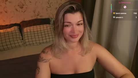 ladylancaster online show from 07/23/26, 06:17