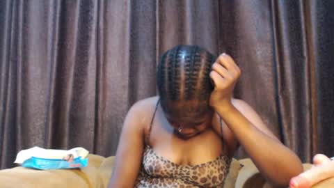 Snapshot of ladylilasexy chatting on 04/24/26, 01:02 sexylila online show from 04/24/26, 01:02