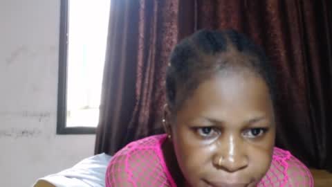 Snapshot of ladylilasexy chatting on 04/25/26, 02:14 sexylila online show from 04/25/26, 02:14