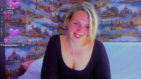 ladylucky_ online show from 03/11/25, 02:21