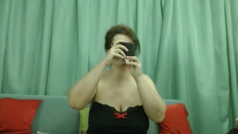 Nicole.... online show from 01/12/26, 07:57