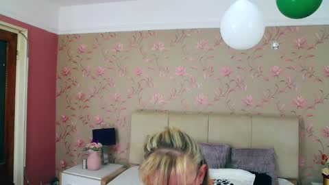 ladymariahx online show from 02/24/25, 01:46