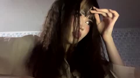 Snapshot of ladymau chatting on 06/15/26, 07:38 May online show from 06/15/26, 07:38