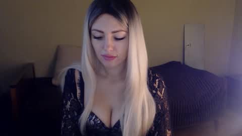 Snapshot of ladymoonlight8 chatting on 12/03/24, 09:00 Monika online show from 12/03/24, 09:00