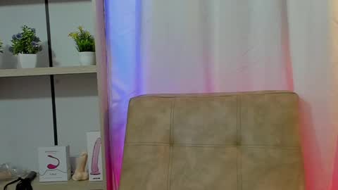 ladynemesis00 online show from 02/25/25, 12:03