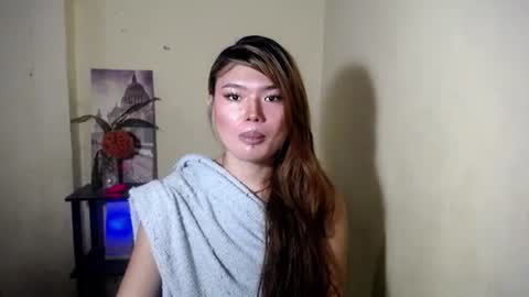 LILY online show from 07/08/26, 09:52