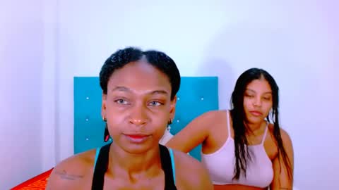 Snapshot of ladypussy69779756 chatting on 12/09/24, 12:12 laura online show from 12/09/24, 12:12