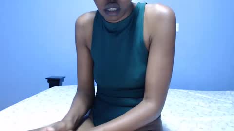 ladyqeeen online show from 02/12/25, 06:40
