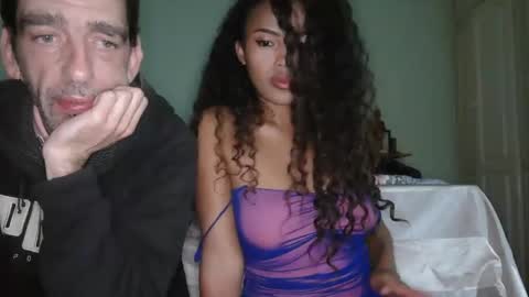 Sarah  Sam online show from 10/03/25, 07:11