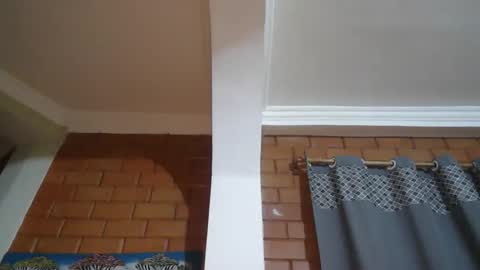 Sarah  Sam online show from 10/11/25, 10:52