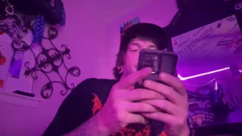 Snapshot of ladysoaker420 chatting on 02/20/25, 03:34 ladysoaker420 online show from 02/20/25, 03:34