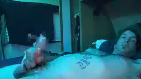 Snapshot of ladysoaker420 chatting on 03/04/25, 01:01 ladysoaker420 online show from 03/04/25, 01:01