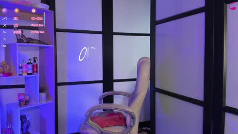 Lady  online show from 01/17/25, 05:11