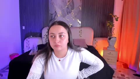 Lady  online show from 06/07/26, 04:05