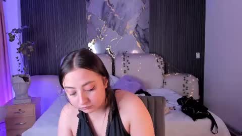 Lady  online show from 06/10/26, 04:56