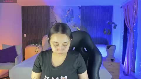 Lady  online show from 06/28/26, 04:07
