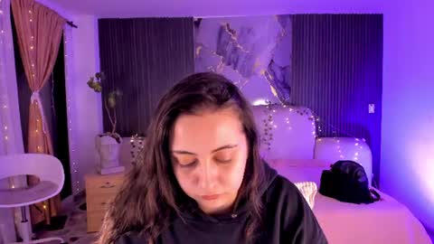Lady  online show from 07/07/26, 03:53