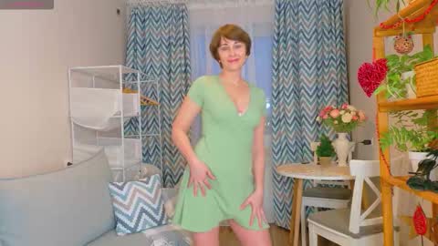 Snapshot of ladysweetwife chatting on 01/10/26, 02:35 Maria online show from 01/10/26, 02:35