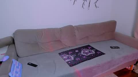 LadyTrep online show from 10/07/25, 07:00