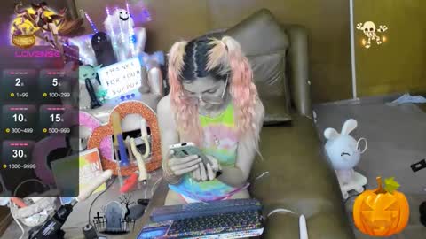 Snapshot of laflakita21 chatting on 11/02/25, 07:05 Skinnygirl online show from 11/02/25, 07:05