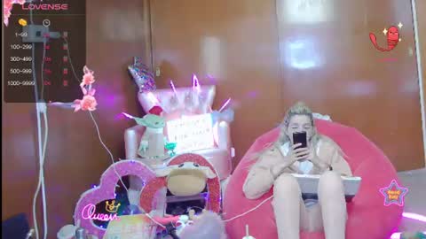Skinnygirl online show from 06/13/26, 11:35